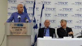 Ofer Shelah: PM is being led by Likud Party